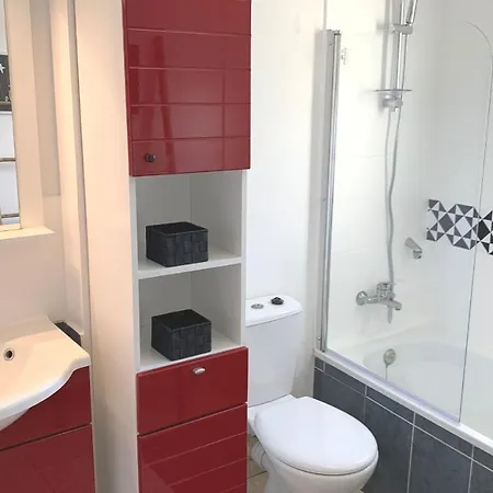Maison T4 -jardin+ Parking+ Clim -proche Remparts Apartament