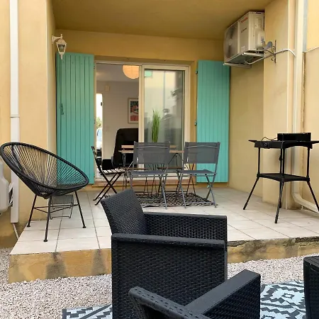 Maison T4 -jardin+ Parking+ Clim -proche Remparts Aigues-Mortes